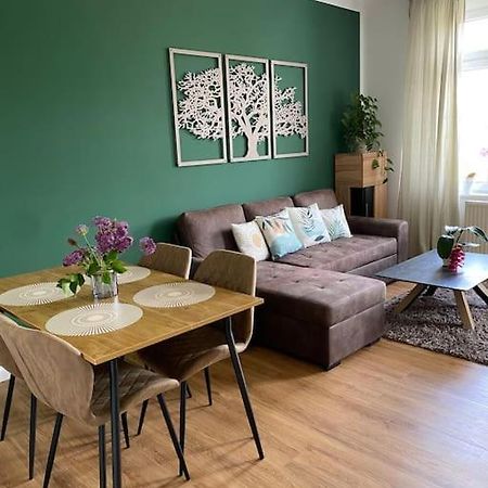 2-Zimmer Zentral In Ferdinandshof, Wlan Modern Ngoại thất bức ảnh